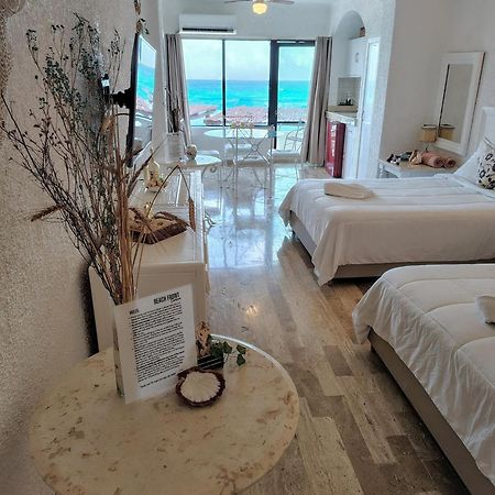 Beachfront Studio With Ocean View كانكون المظهر الخارجي الصورة