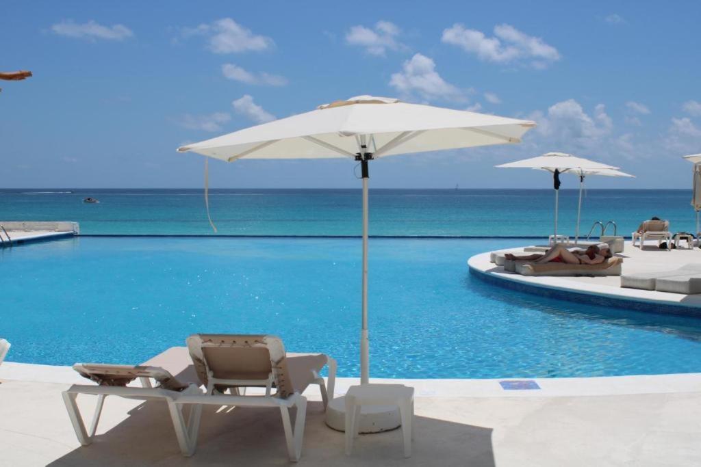 Beachfront Studio With Ocean View كانكون المظهر الخارجي الصورة