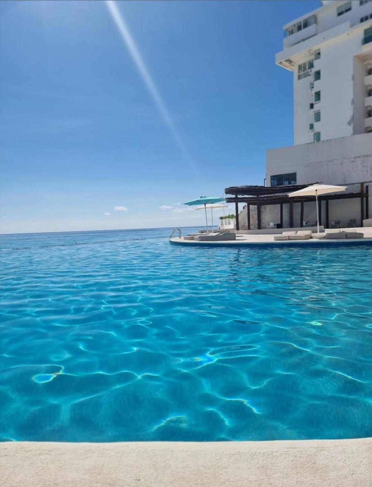 Beachfront Studio With Ocean View كانكون المظهر الخارجي الصورة