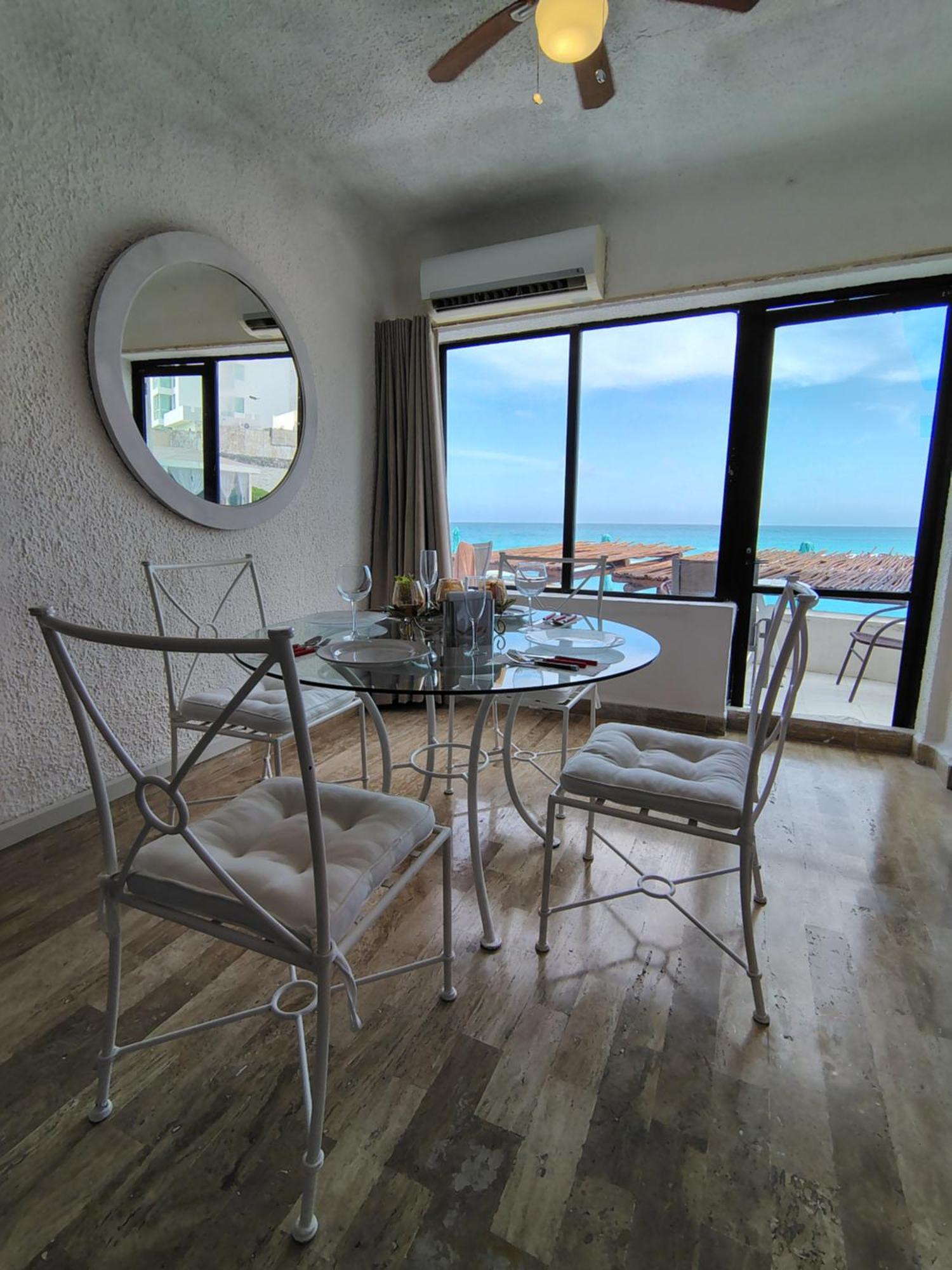 Beachfront Studio With Ocean View كانكون المظهر الخارجي الصورة