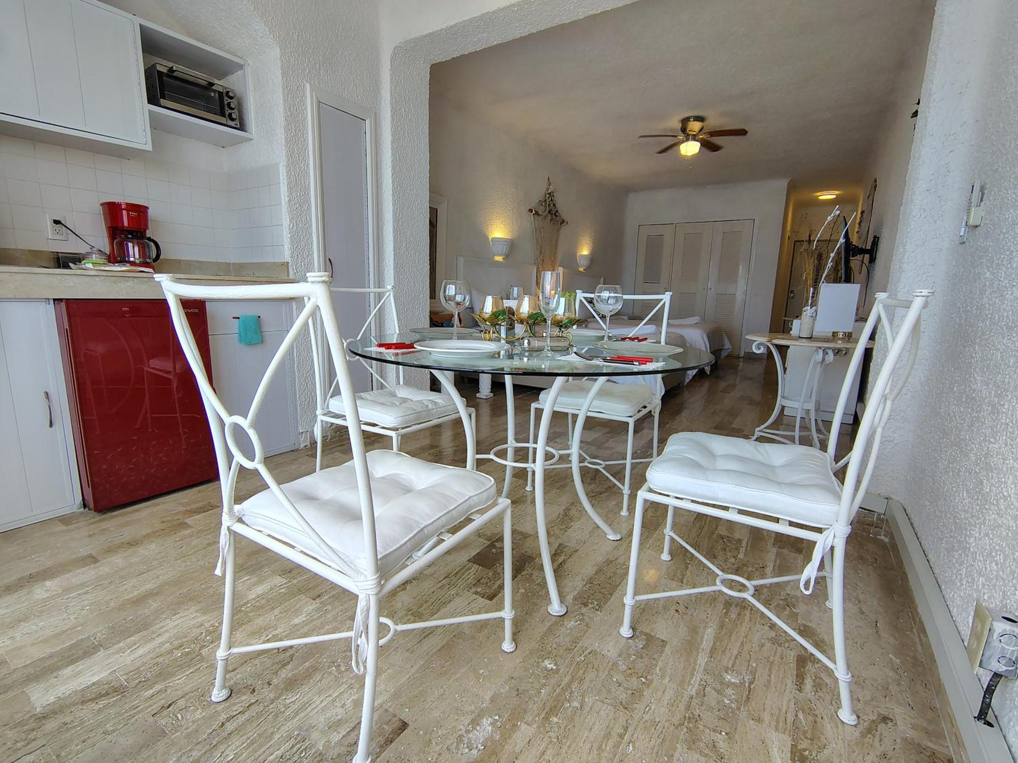 Beachfront Studio With Ocean View كانكون المظهر الخارجي الصورة